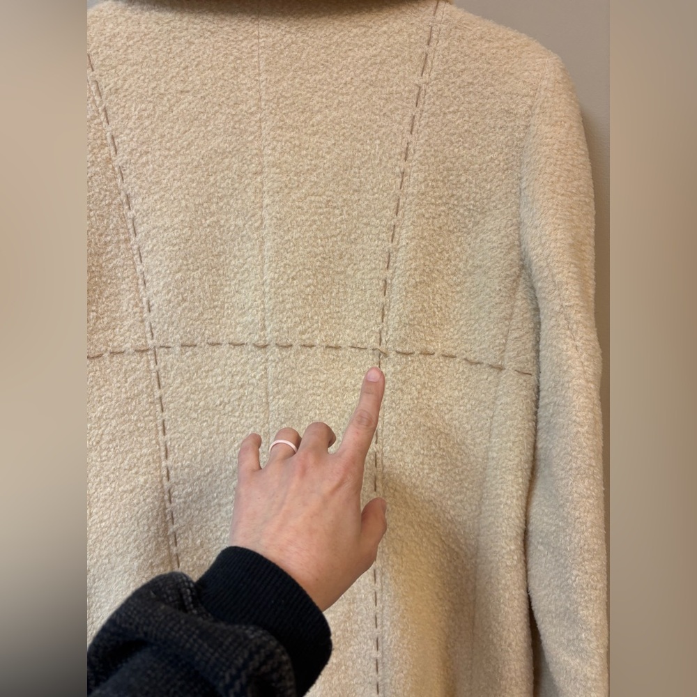 Alpaca 111 Handfinished Alpaca Suri Wool Long Cream Coat - Picture 9 of 9